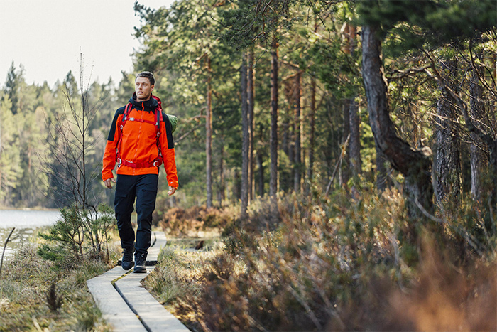 How to Select the Perfect Outdoor Jacket: Insights from a Leading Manufacturer