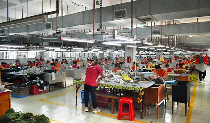 High Production Capabilities, Produce 50,000pcs Jackets Per Month