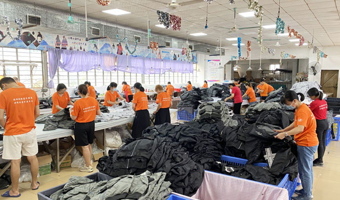 Stringent Quality Control for High Quality Jackets