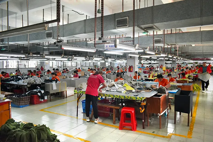 High Production Capabilities, Produce 50,000pcs Jackets Per Month