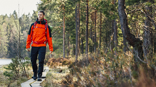 How to Select the Perfect Outdoor Jacket: Insights from a Leading Manufacturer