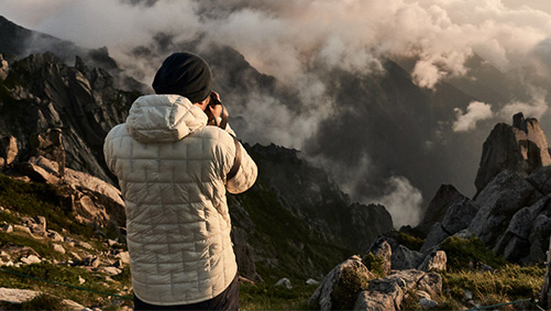 Environmental protection practices of men's puffer clothing brands under the sustainable trend