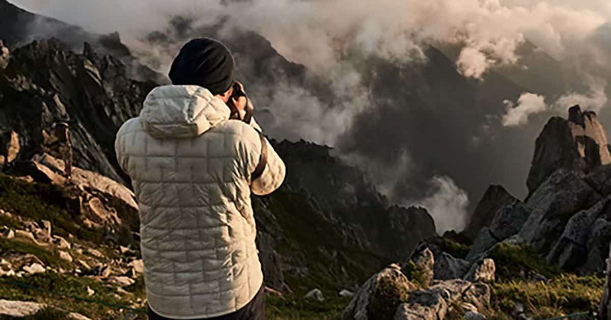 Sustainable Puffer Jackets: Materials and Manufacturing Guide
